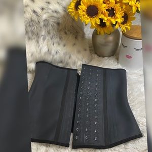 🌻Faja (girdle) waist trainer🌻